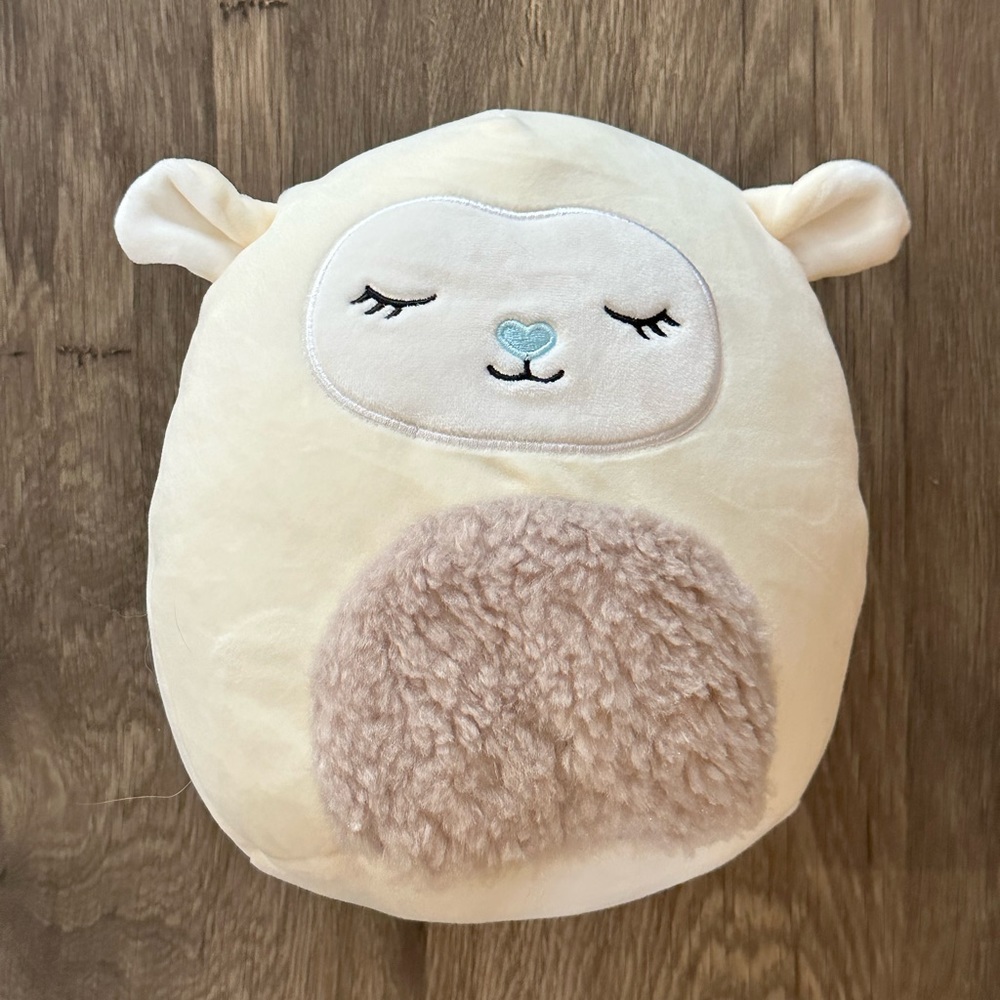 Sophie the Lamb Squishmallow